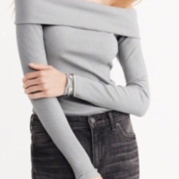 Abercrombie & Fitch Off The Shoulder Tops (3)! - Picture 1 of 8